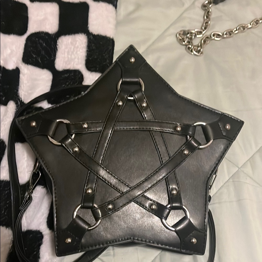 Black Star-Shaped Women's Bag